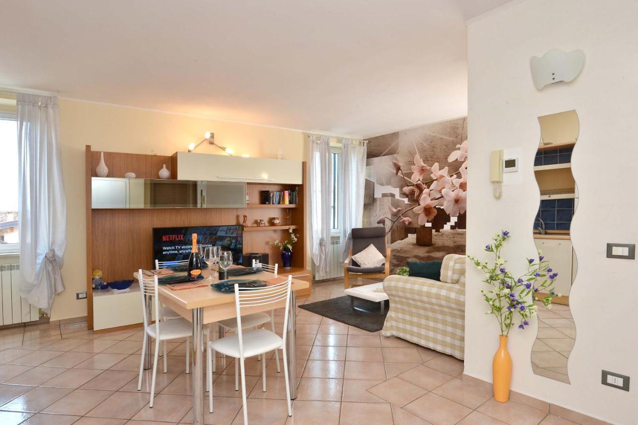 Antiche Rive Holidays Apartments Salò Kültér fotó