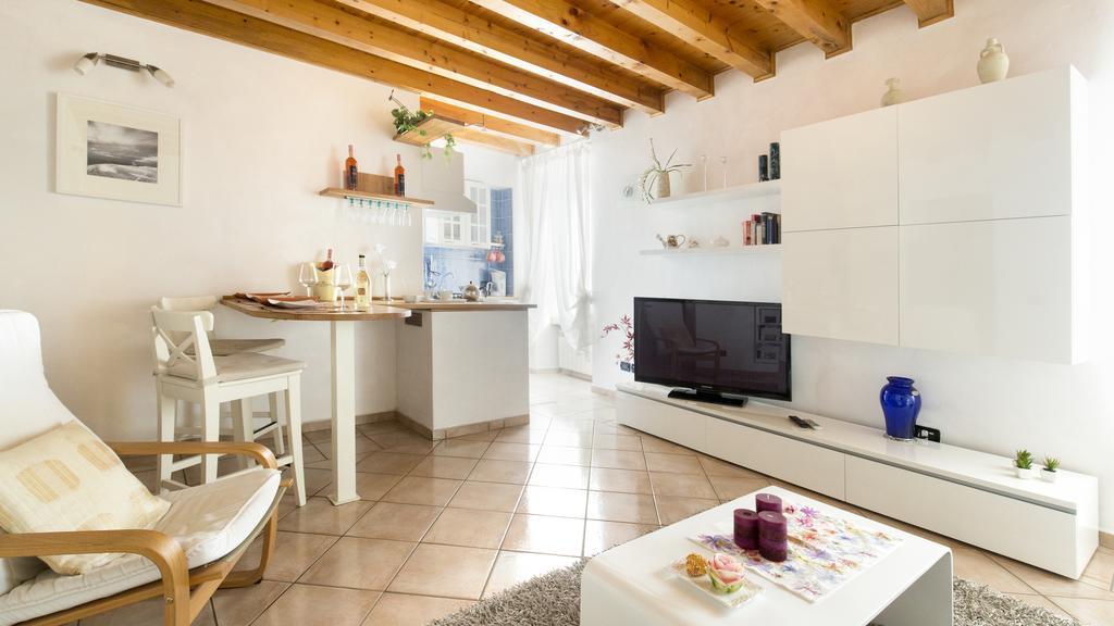 Antiche Rive Holidays Apartments Salò Kültér fotó